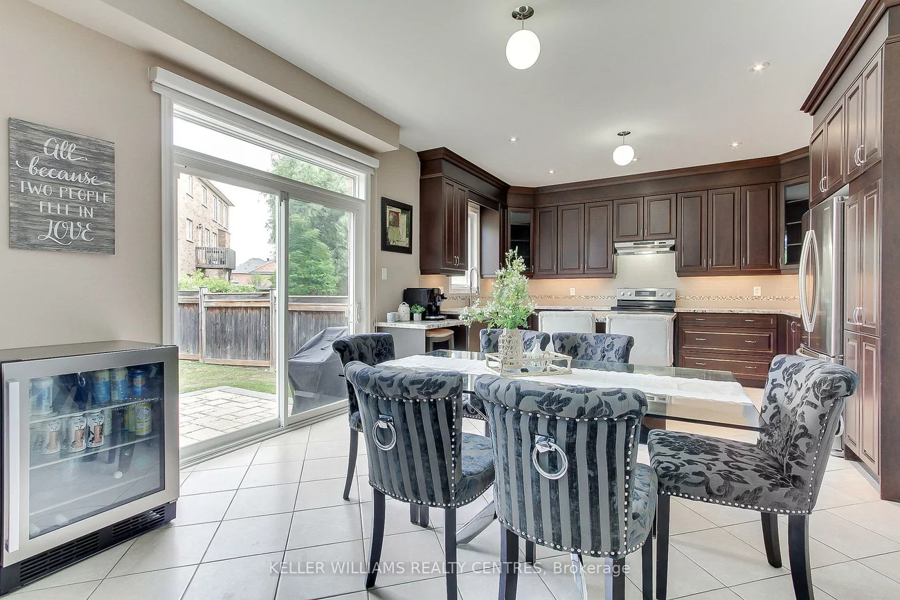 56, Pointon, Bayview Northeast, Aurora