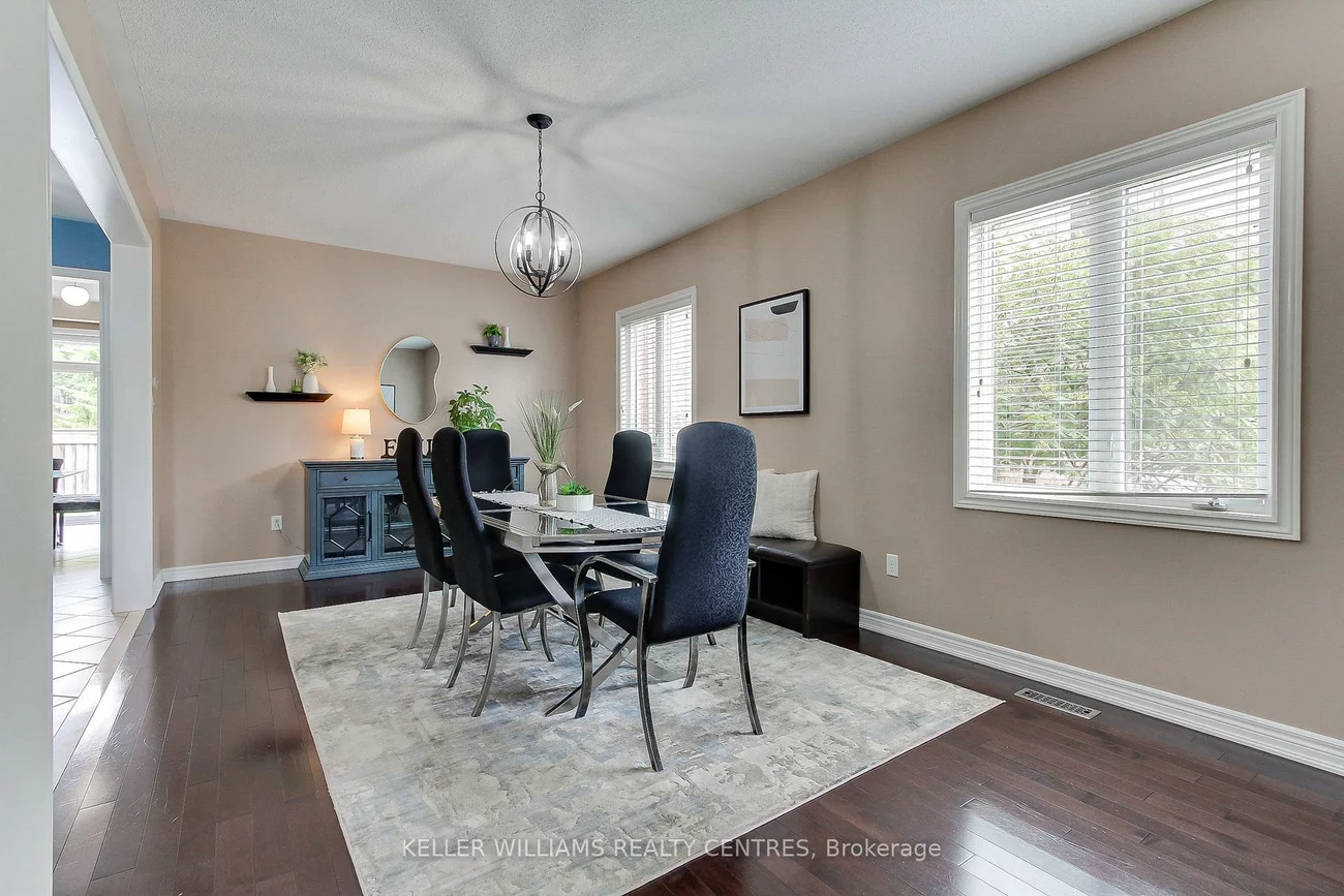 56, Pointon, Bayview Northeast, Aurora