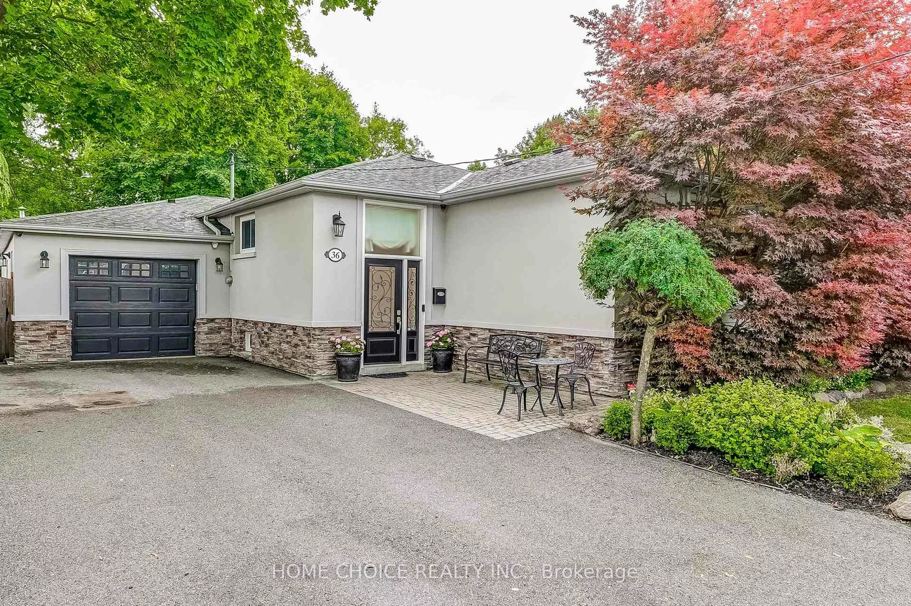 36, Johnson, Aurora Highlands, Aurora