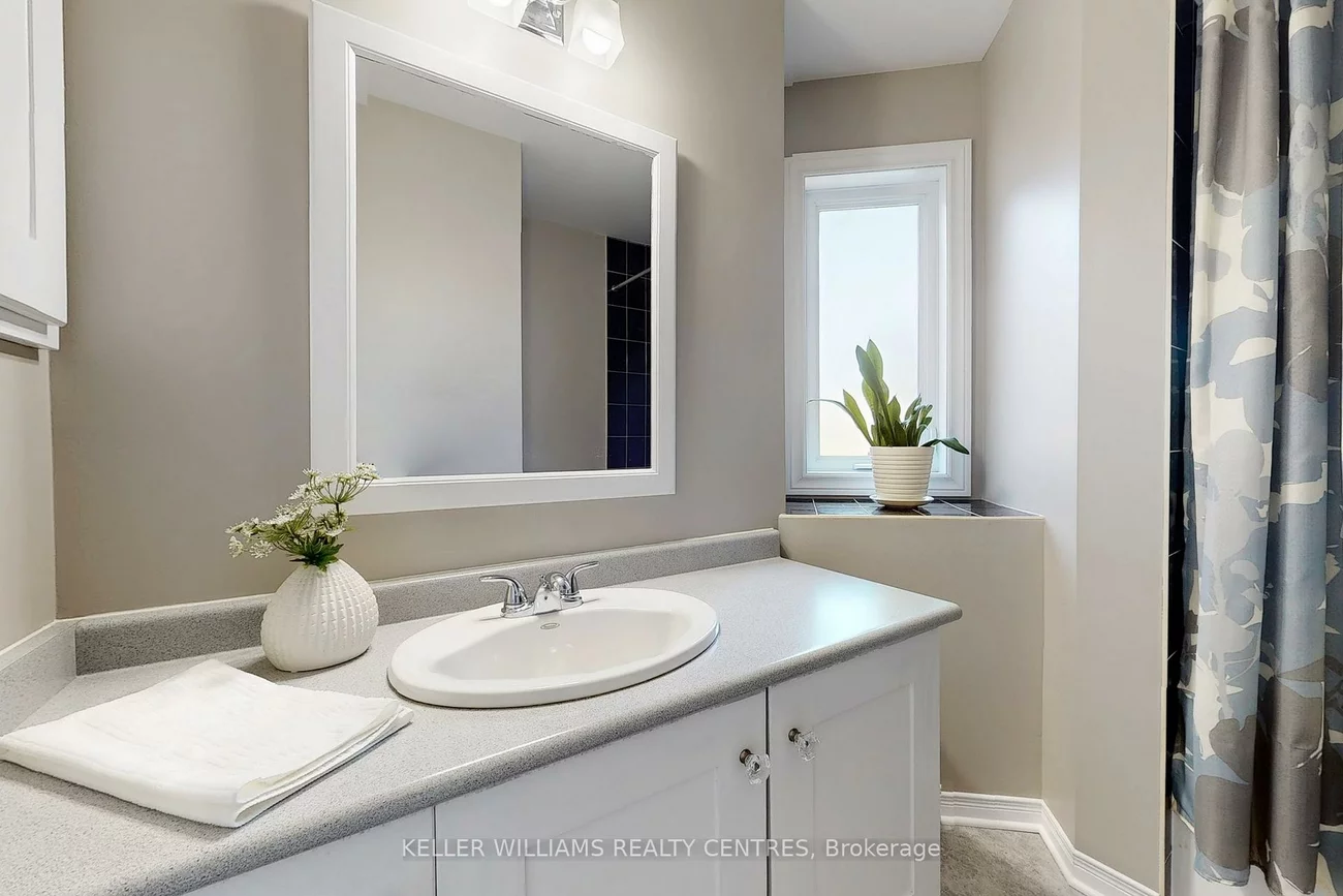 42, Covent, Aurora Highlands, Aurora