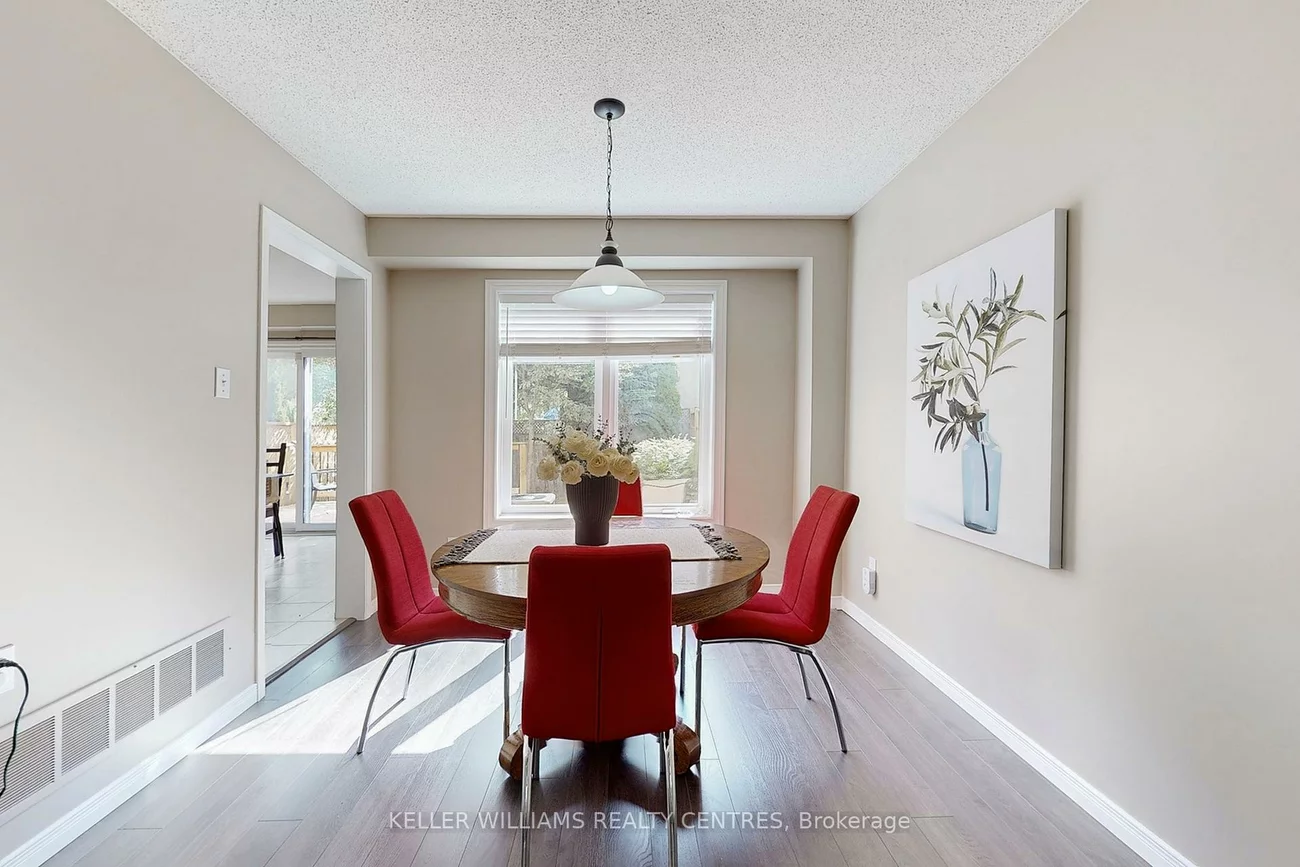 42, Covent, Aurora Highlands, Aurora