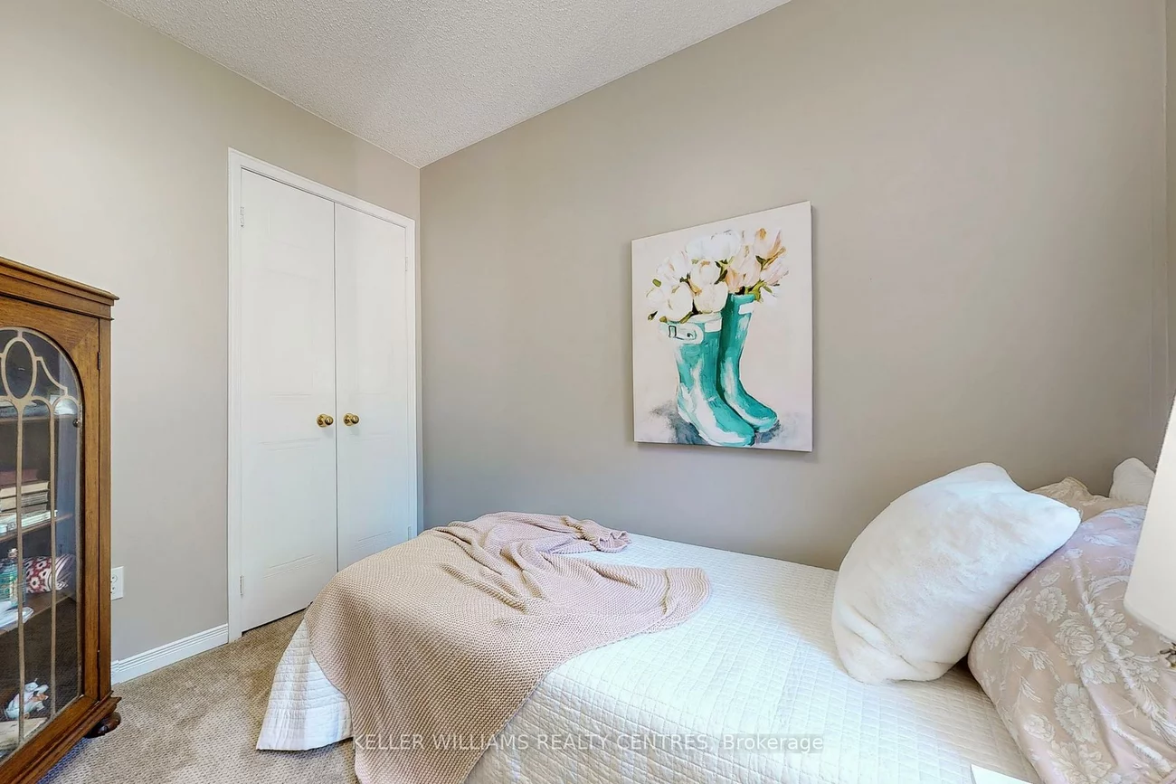 42, Covent, Aurora Highlands, Aurora