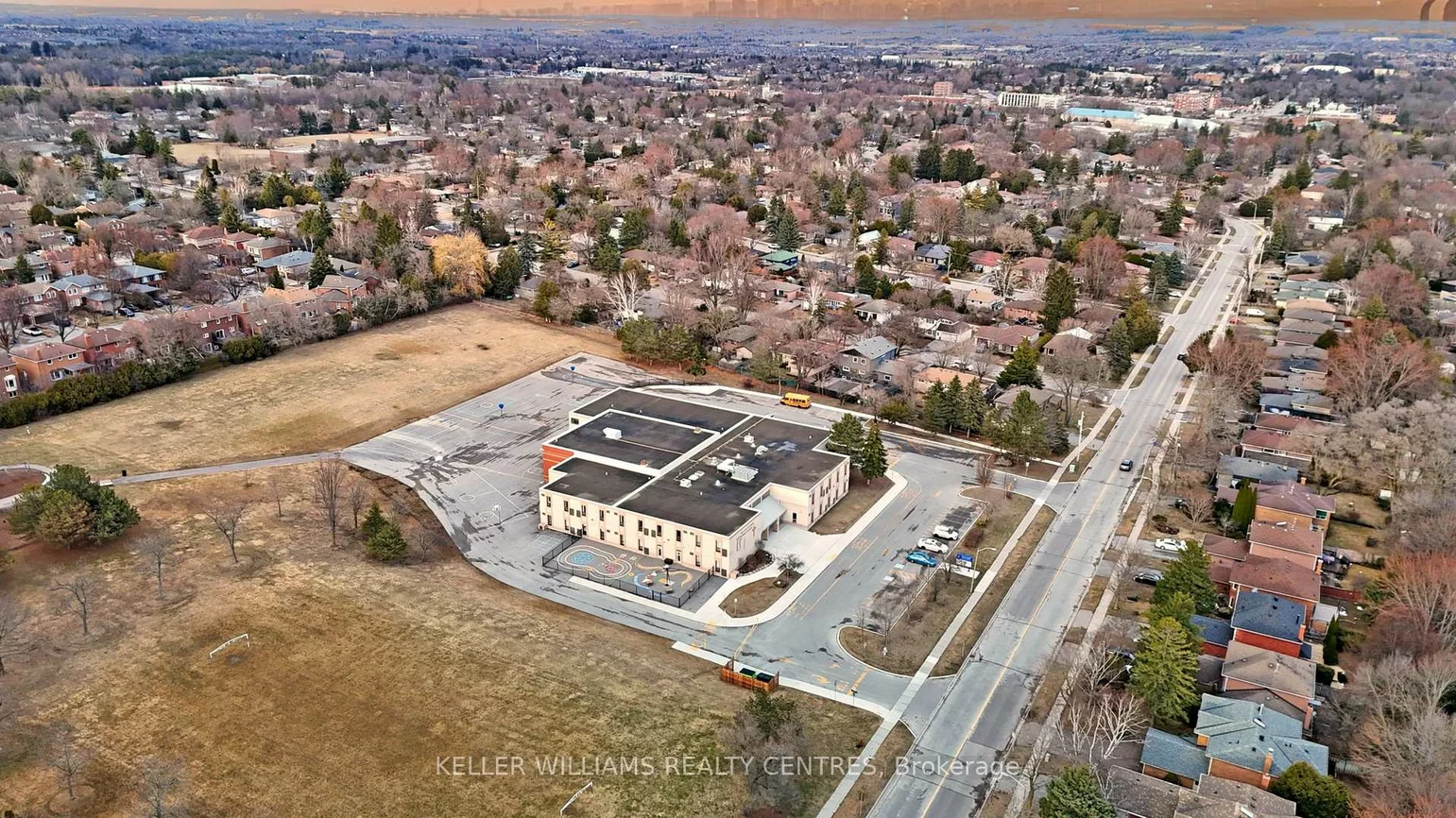 14, Algonquin, Aurora Heights, Aurora