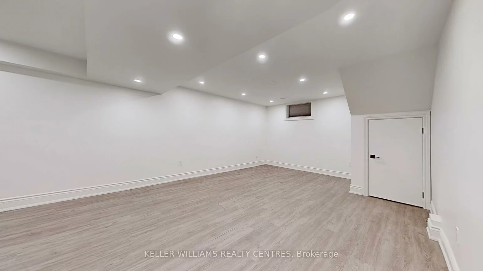 14, Algonquin, Aurora Heights, Aurora