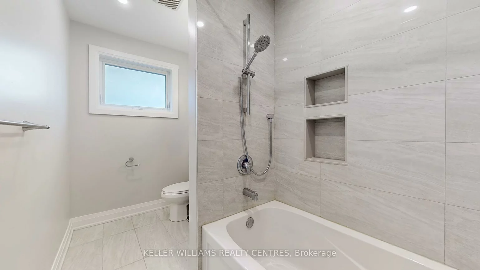 14, Algonquin, Aurora Heights, Aurora