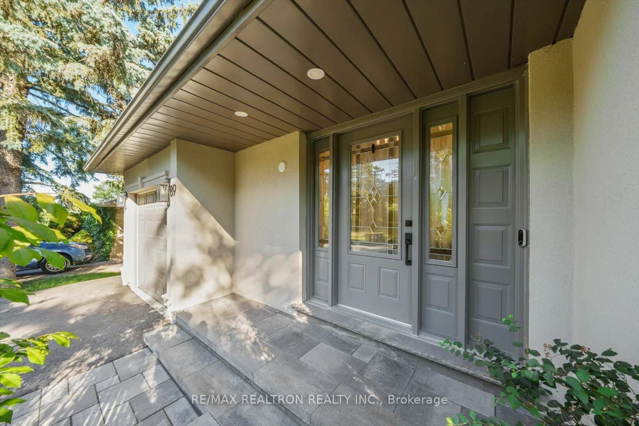 89, Devins, Aurora Heights, Aurora