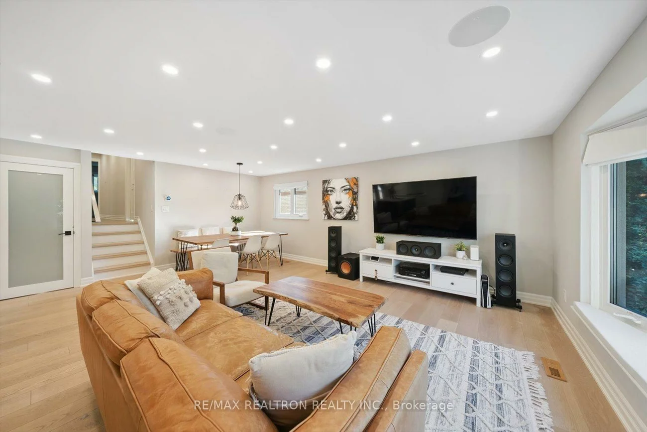 89, Devins, Aurora Heights, Aurora