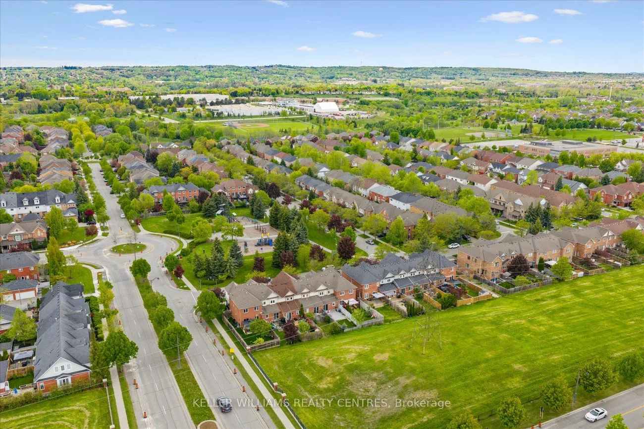 11, Snedden, Bayview Wellington, Aurora