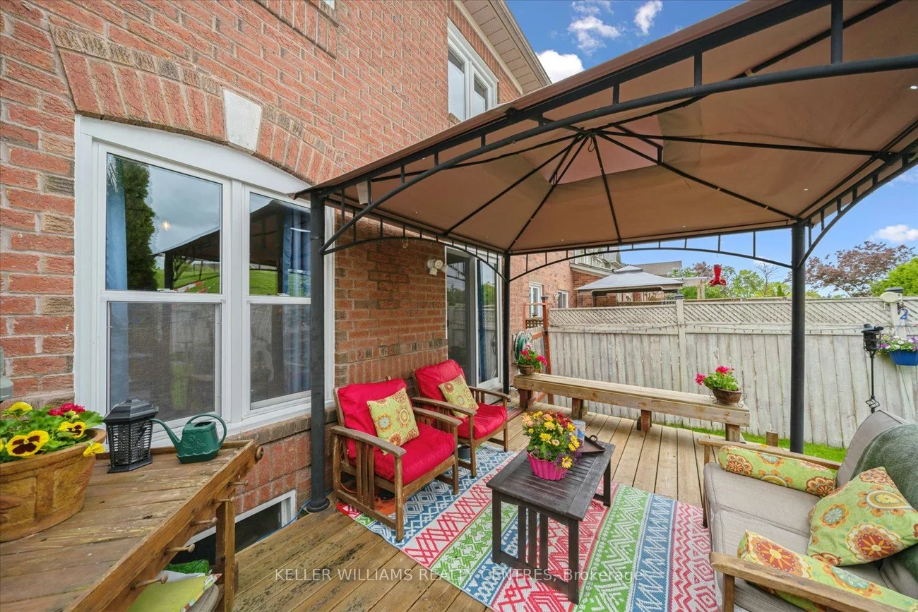11, Snedden, Bayview Wellington, Aurora