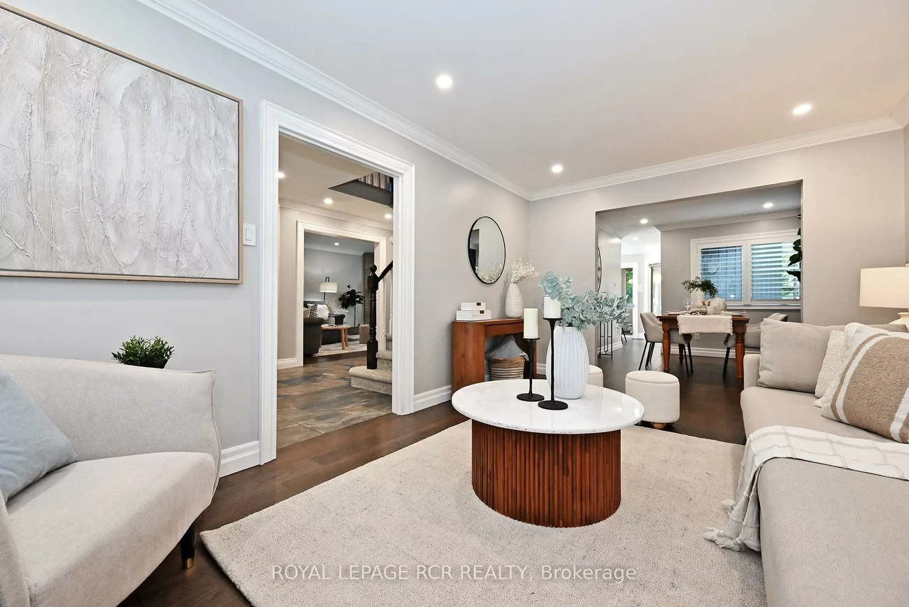 24, Murdock, Aurora Heights, Aurora