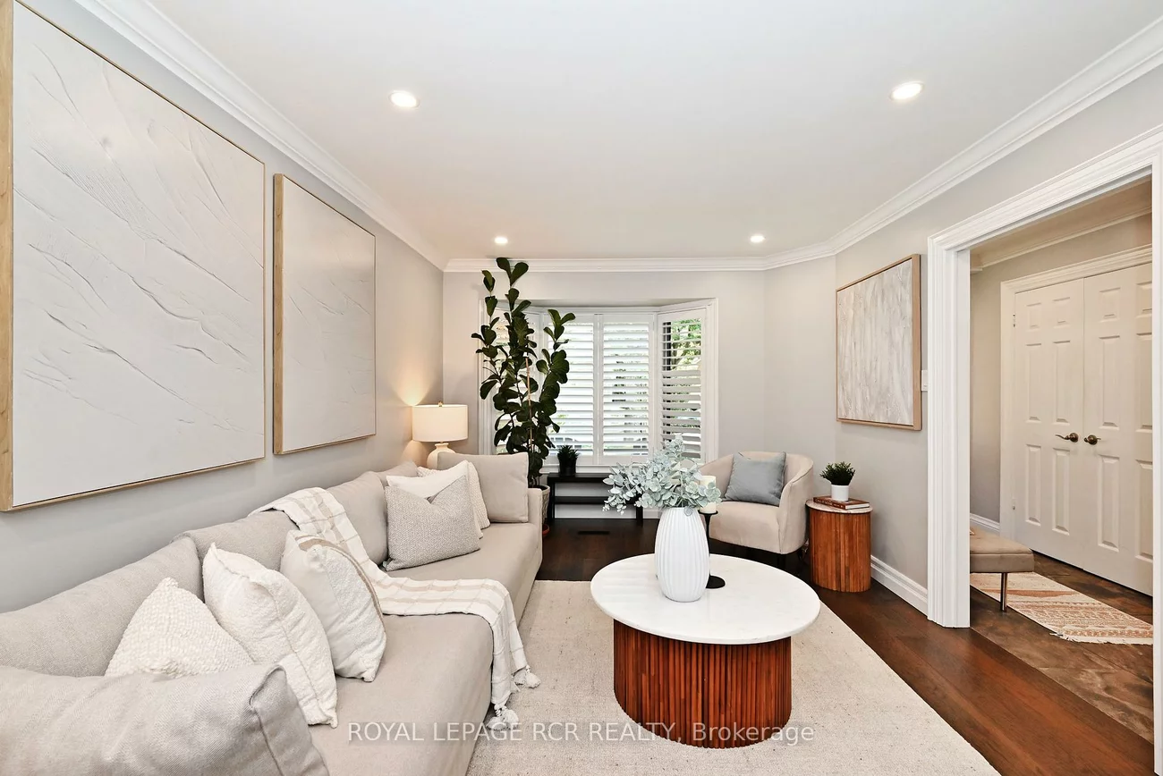 24, Murdock, Aurora Heights, Aurora