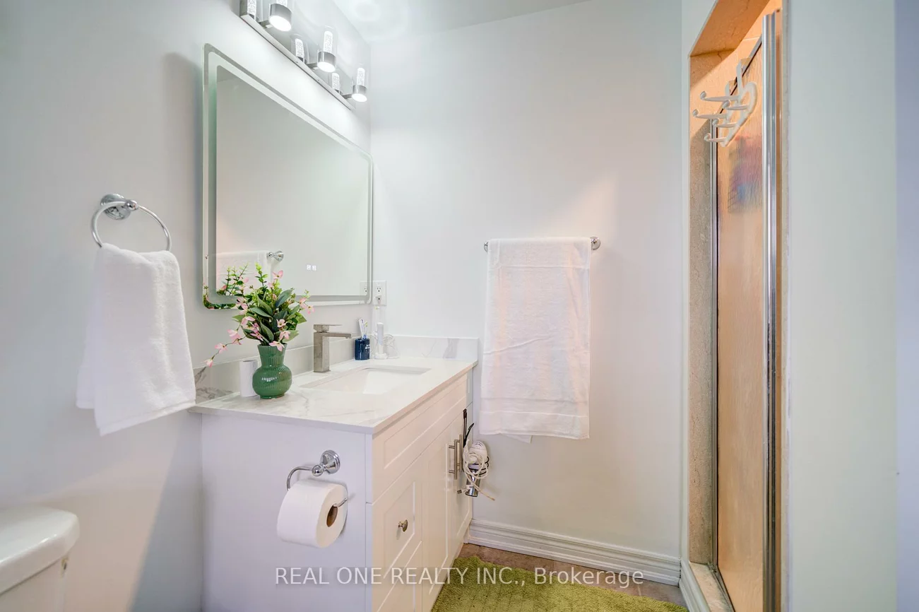 87, Zokol, Bayview Northeast, Aurora