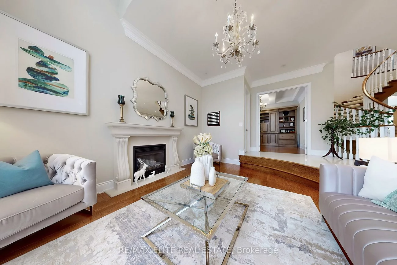 59, Carisbrooke, Bayview Southeast, Aurora