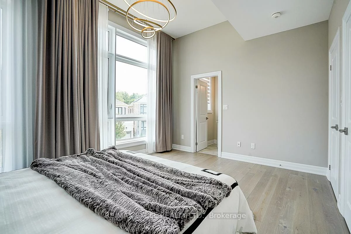 137, Pine Hill, Aurora Estates, Aurora