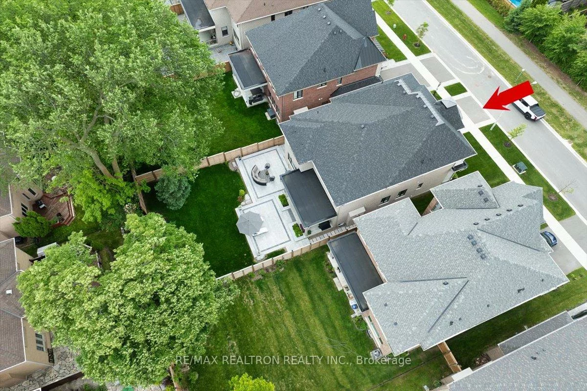 92, Klees, Aurora Highlands, Aurora