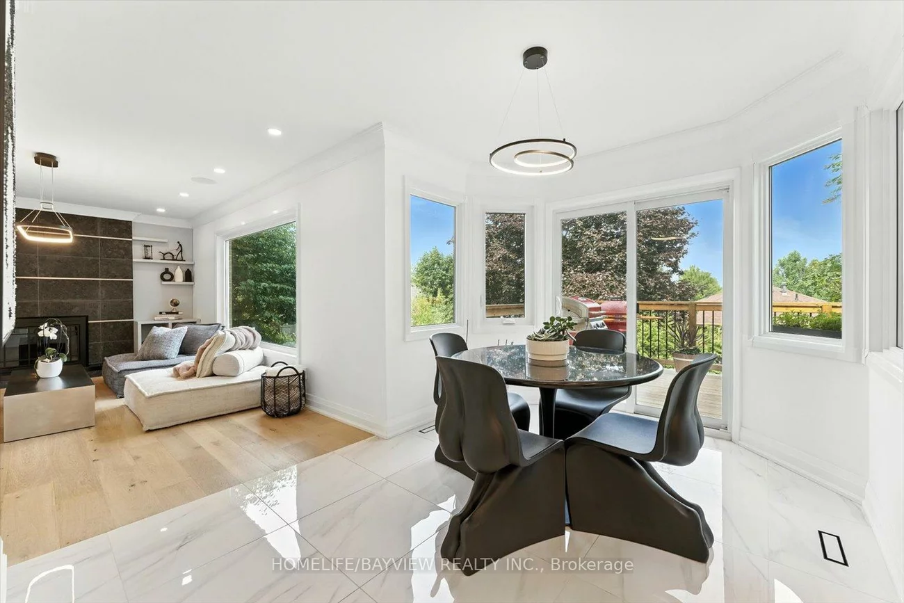 106, Crawford Rose, Aurora Heights, Aurora