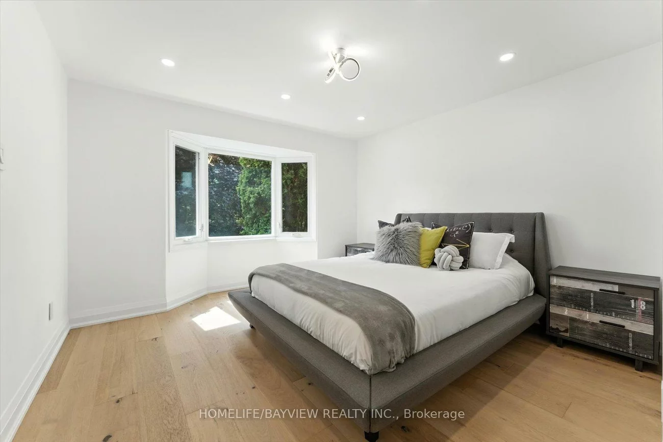 106, Crawford Rose, Aurora Heights, Aurora