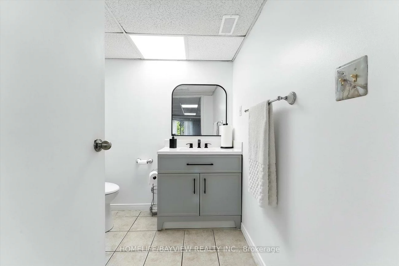 106, Crawford Rose, Aurora Heights, Aurora