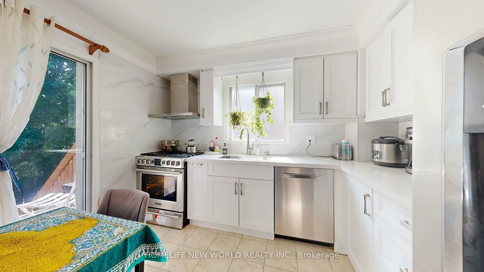 19, Chadburn, Hills of St Andrew, Aurora