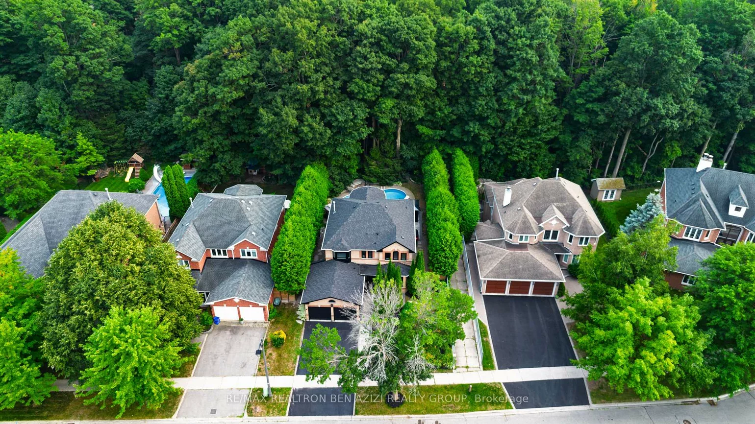 78, Charing, Aurora Highlands, Aurora