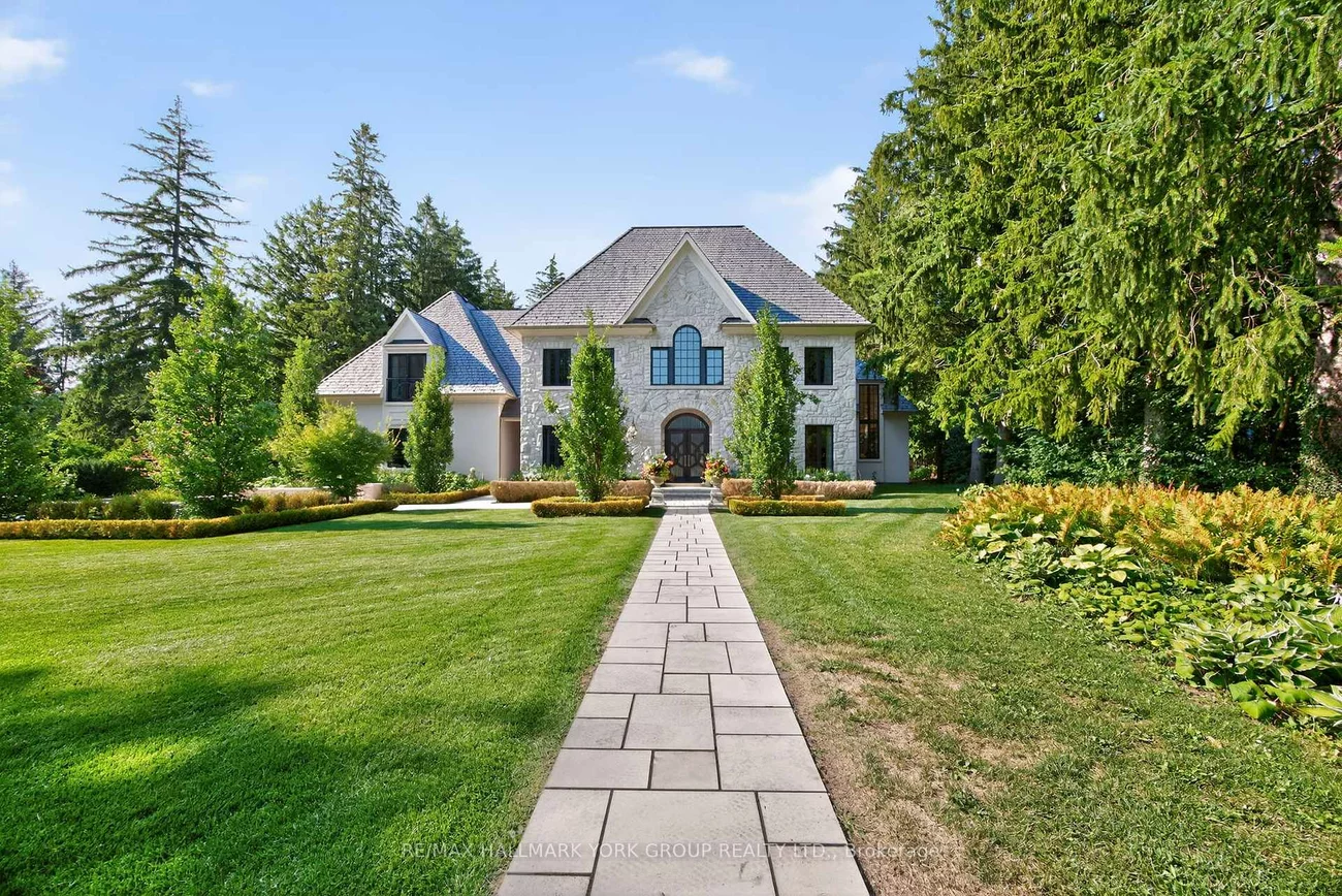 108, Kennedy, Aurora Village, Aurora