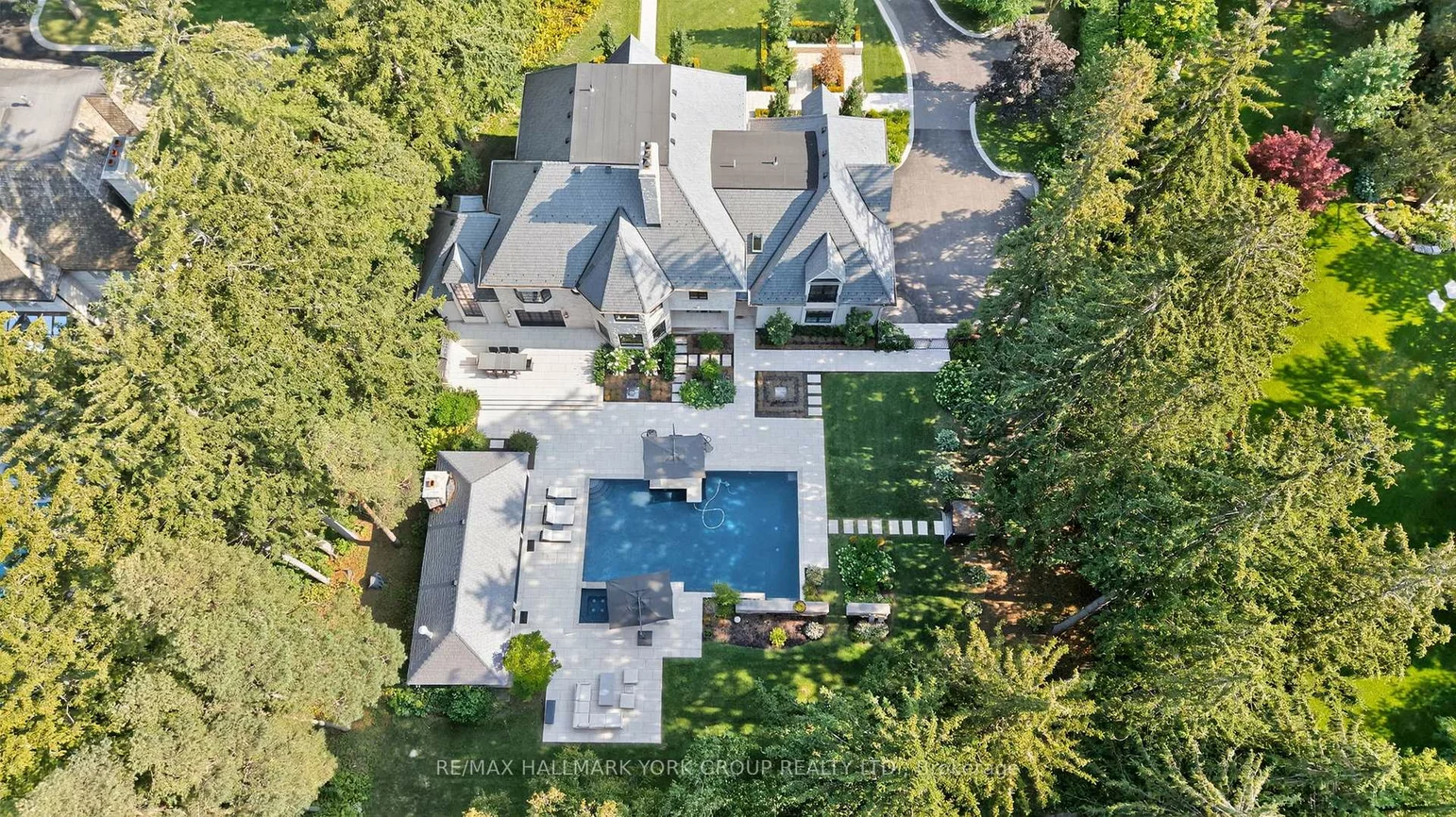 108, Kennedy, Aurora Village, Aurora