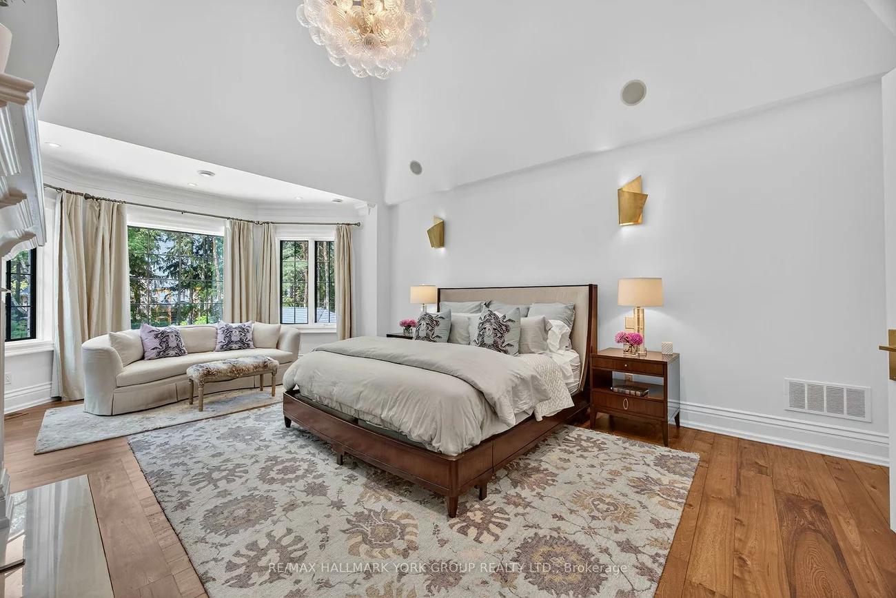 108, Kennedy, Aurora Village, Aurora