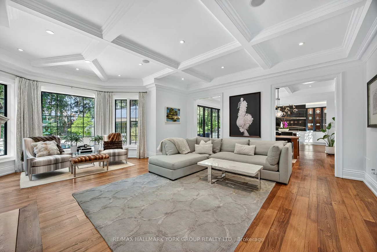 108, Kennedy, Aurora Village, Aurora