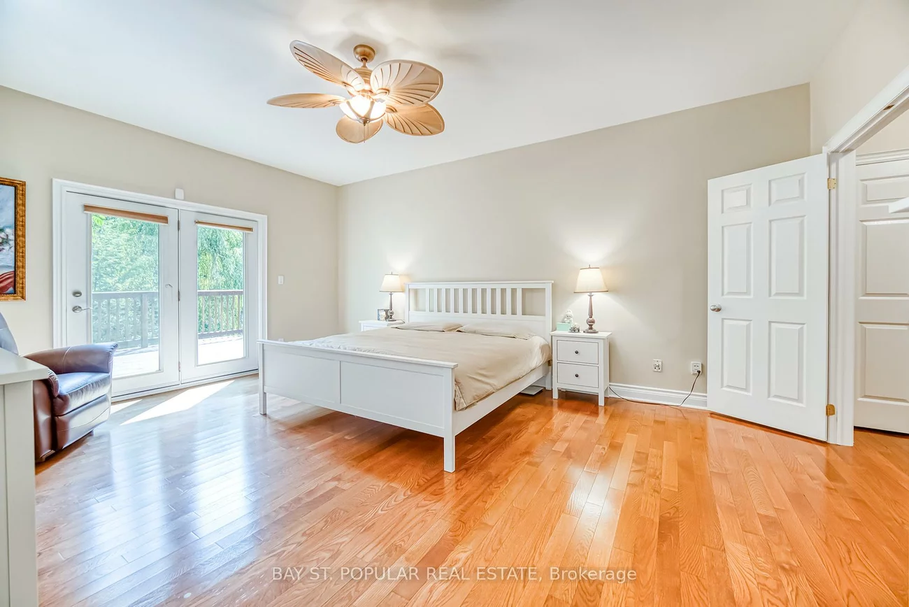 1, Hilldale, Aurora Heights, Aurora