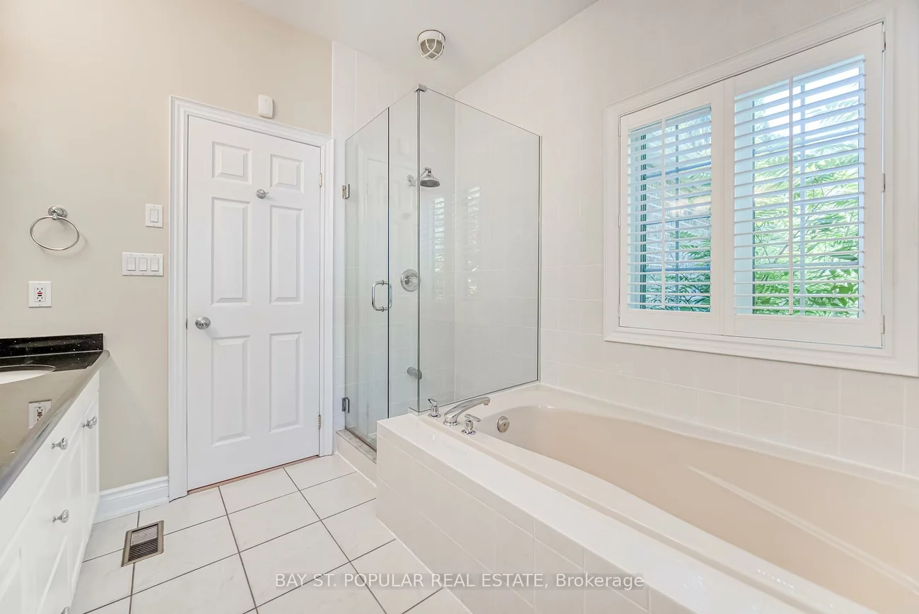 1, Hilldale, Aurora Heights, Aurora