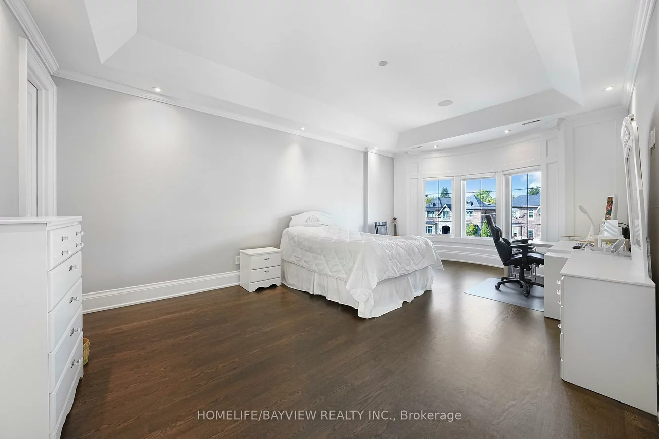 111, Hillview, Aurora Village, Aurora