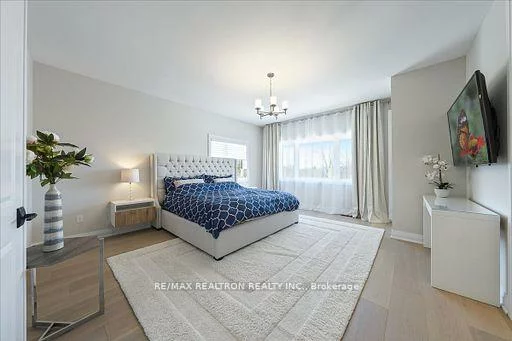 7, Maple Fields, Aurora Estates, Aurora