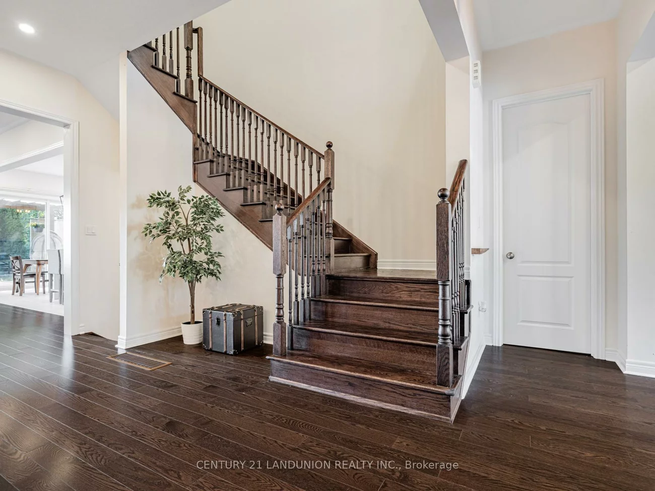 233, Butternut Ridge, Aurora Estates, Aurora