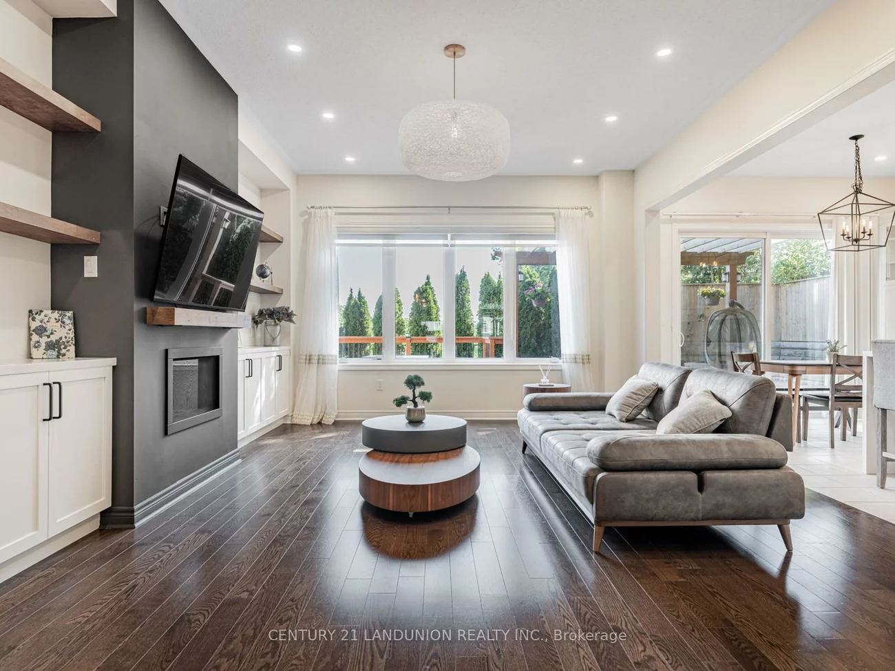 233, Butternut Ridge, Aurora Estates, Aurora