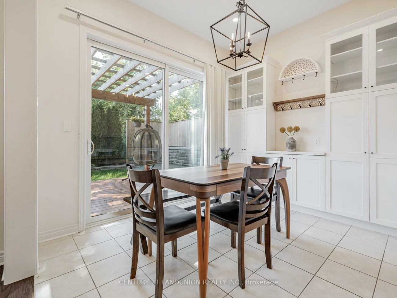 233, Butternut Ridge, Aurora Estates, Aurora
