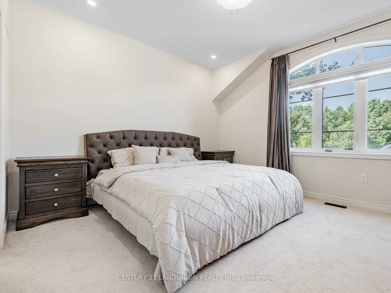 233, Butternut Ridge, Aurora Estates, Aurora