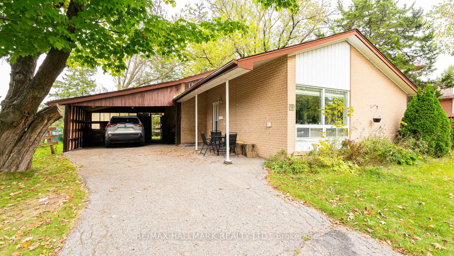 11, Seaton, Aurora Highlands, Aurora