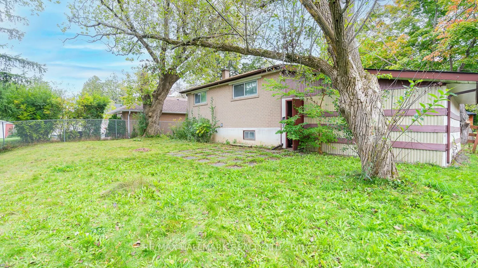 11, Seaton, Aurora Highlands, Aurora