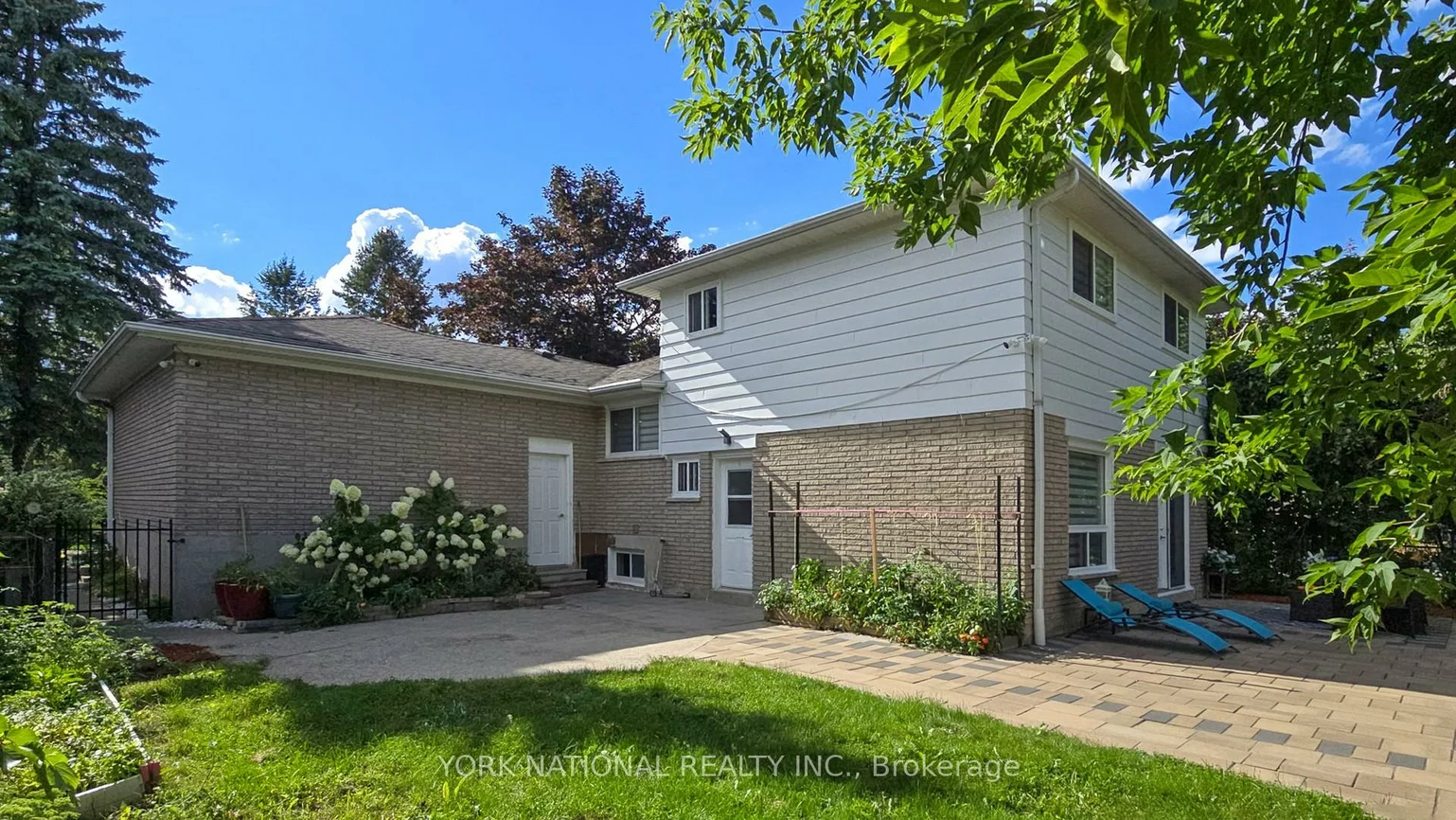 4, Boulding, Aurora Heights, Aurora