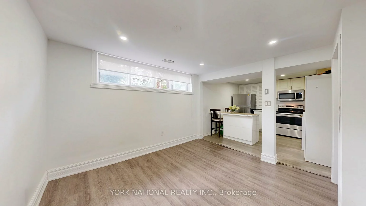4, Boulding, Aurora Heights, Aurora