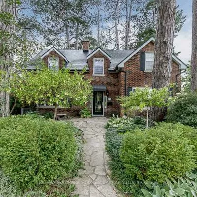 78, Wells, Aurora Village, Aurora