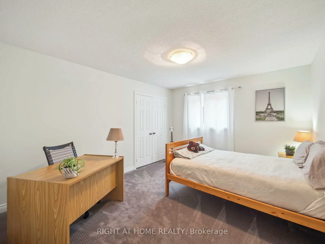 100, Carlyle, Aurora Highlands, Aurora