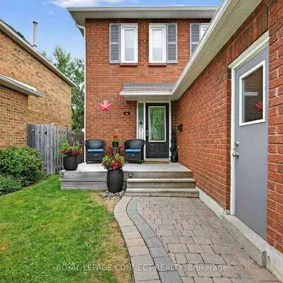 22, Crawford Rose, Aurora Heights, Aurora