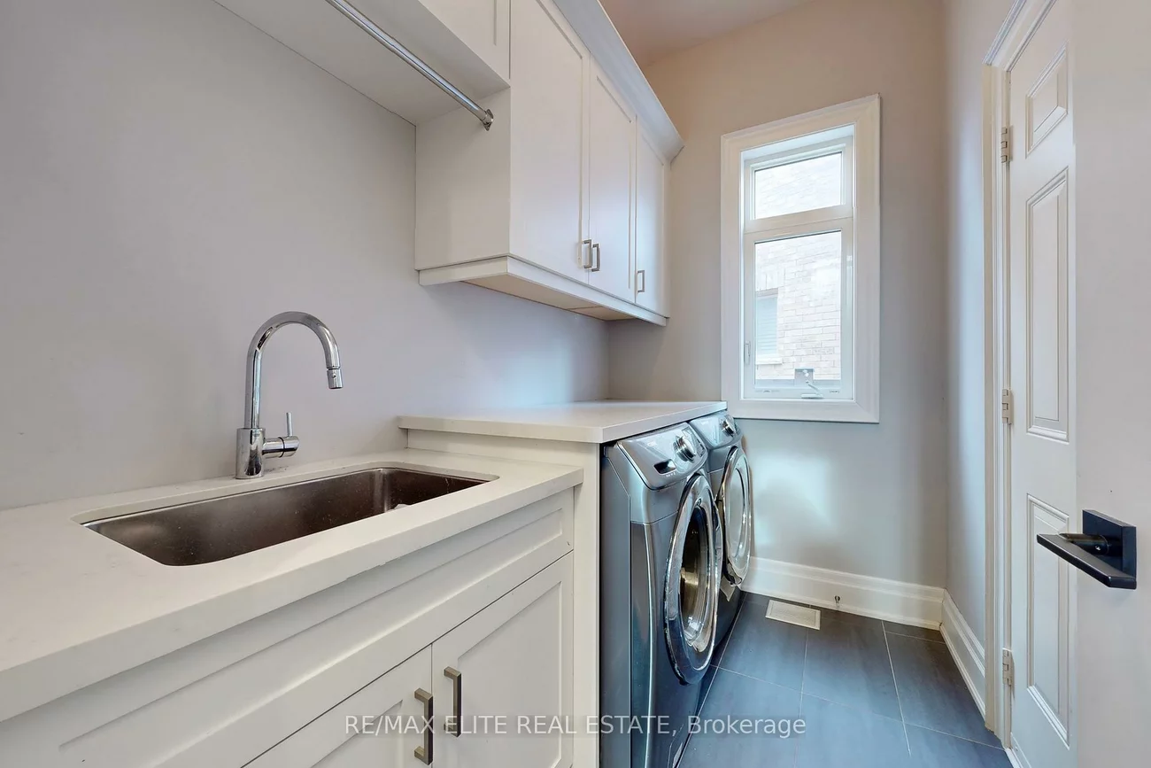 7, Colyton, Aurora Grove, Aurora