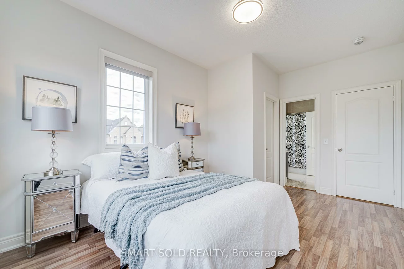 238, Hartwell, Bayview Northeast, Aurora