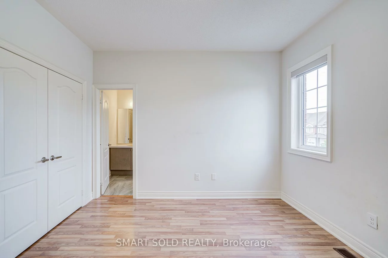 238, Hartwell, Bayview Northeast, Aurora