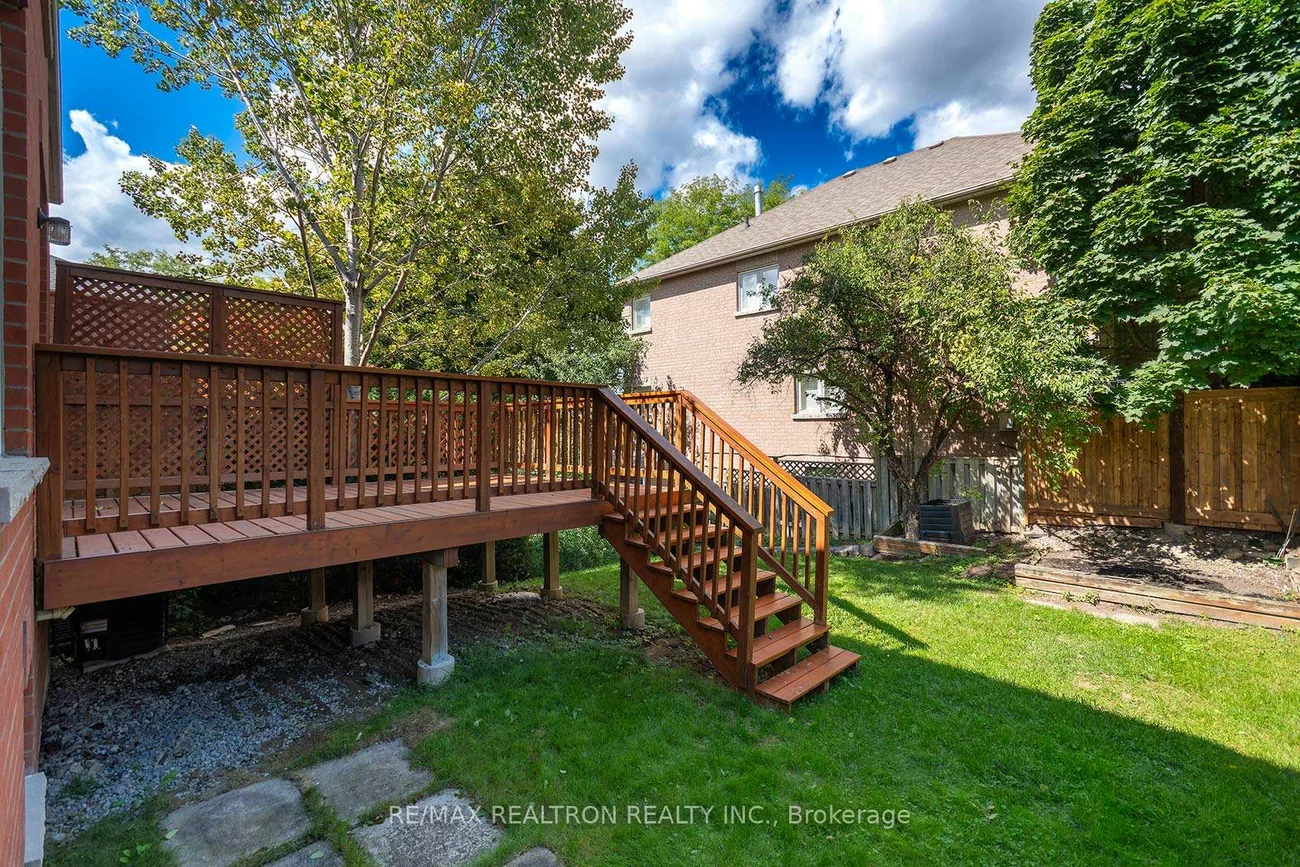 86, Ballymore, Bayview Wellington, Aurora