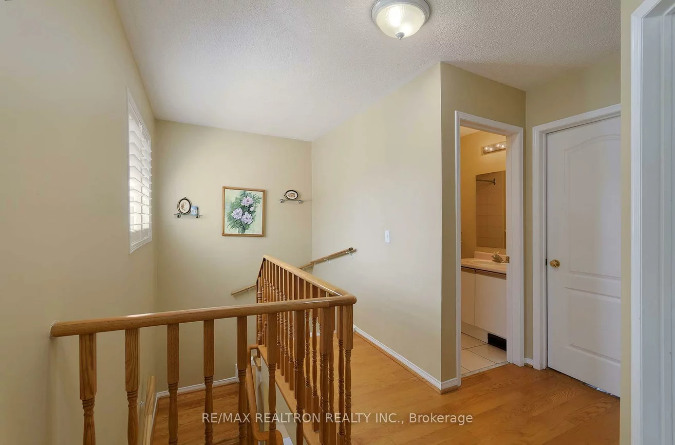 86, Ballymore, Bayview Wellington, Aurora