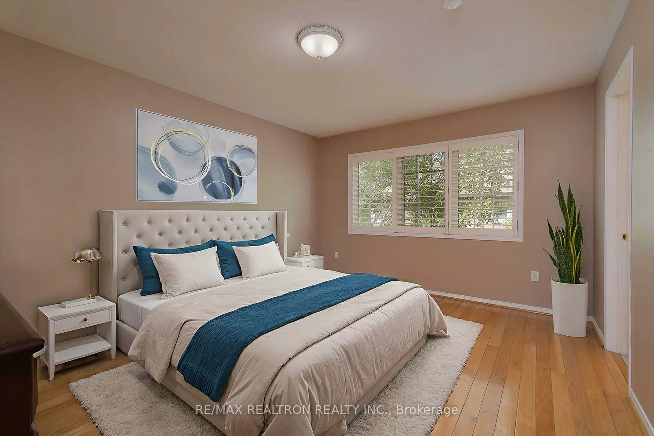 86, Ballymore, Bayview Wellington, Aurora