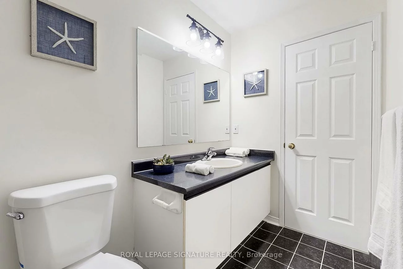 263, Pinnacle, Bayview Wellington, Aurora